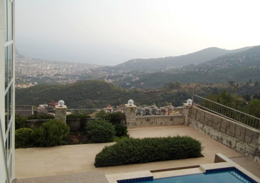 Villa i tepe, Tepe villa, villaer i Alanya, Alanya villa, Ejendomsmægler i Alanya, alanya ejendomsmægler, luksus villa alanya, alanya luksu villa, stor villa alanya